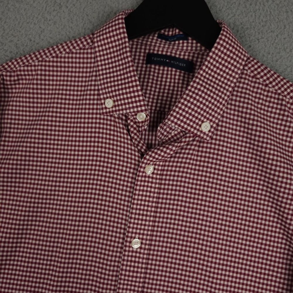 Tommy Hilfiger Shirt Men 17-17 1/2 XL Red Gingham Button Down All Season Stretch